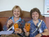 Miryam Damborsky y Patricia González Vainer.