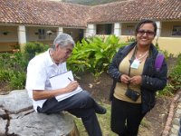 Sesión de autógrafos.